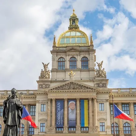 Appartamento Muzeum - 2 Min To Wenceslas Sq, 1